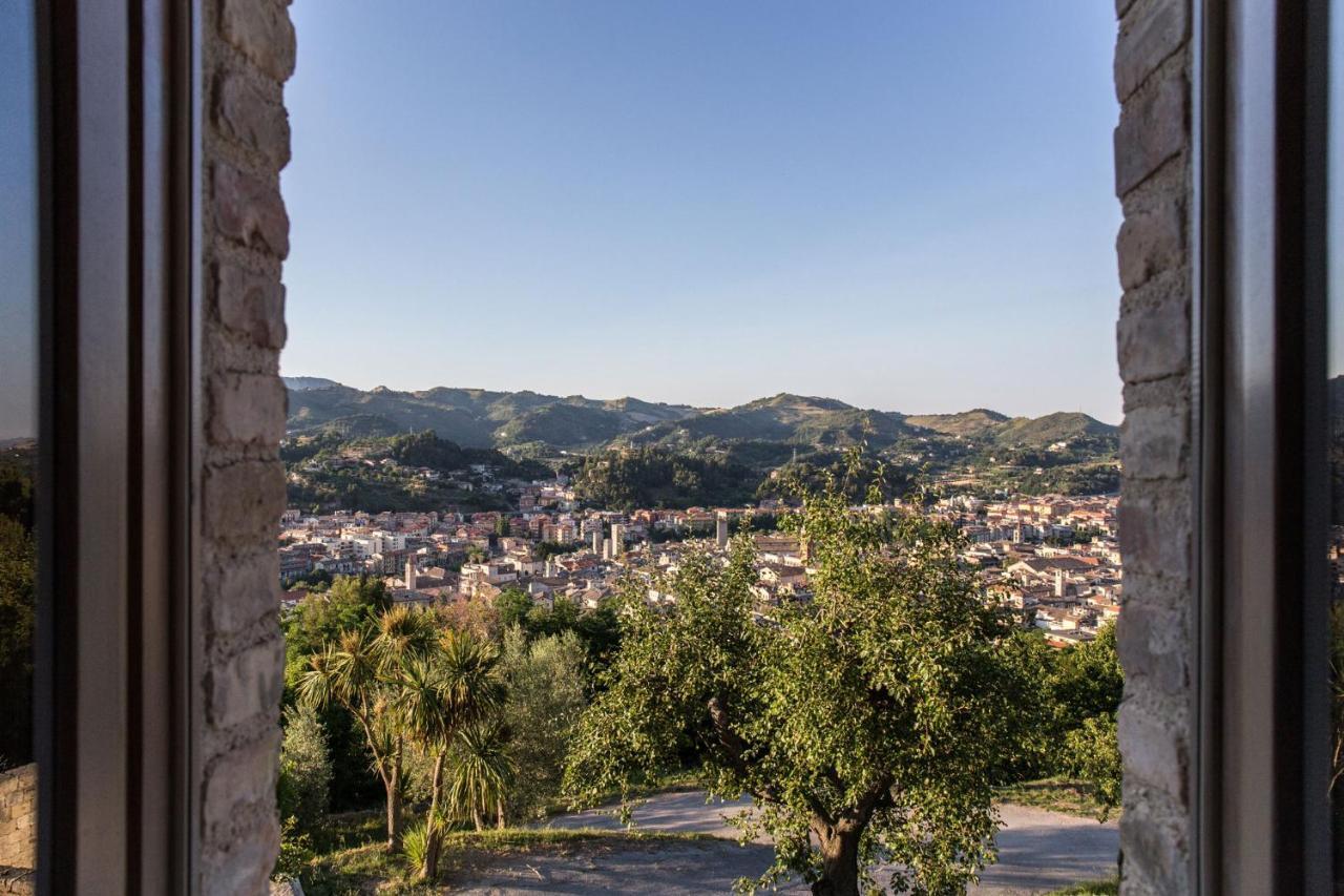 Villa Fortezza Antique Rooms Ascoli Piceno Exterior foto